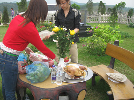 Dịch vụ cúng giỗ online cho người thân lễ tết, ngày rằm và mùng Một được tiến hành đều đặn hàng tháng Dịch vụ cúng giỗ online cho người thân lễ tết, ngày rằm và mùng Một được tiến hành đều đặn hàng tháng