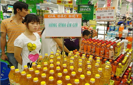 Khách hàng có thể tìm hiểu giá cả trực tiếp trên internet Khách hàng có thể tìm hiểu giá cả trực tiếp trên internet