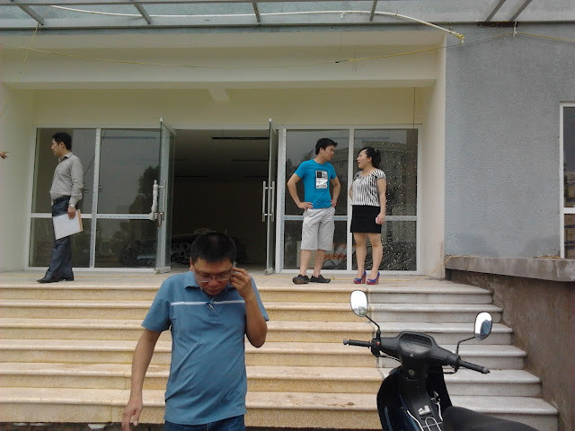 Chung cư CT3 đã mở cửa cho khách vào thăm căn hộ nhưng đối với khách giao dịch với Công ty Hạ Long thì vẫn chưa được bàn giao nhà Chung cư CT3 đã mở cửa cho khách vào thăm căn hộ nhưng đối với khách giao dịch với Công ty Hạ Long thì vẫn chưa được bàn giao nhà