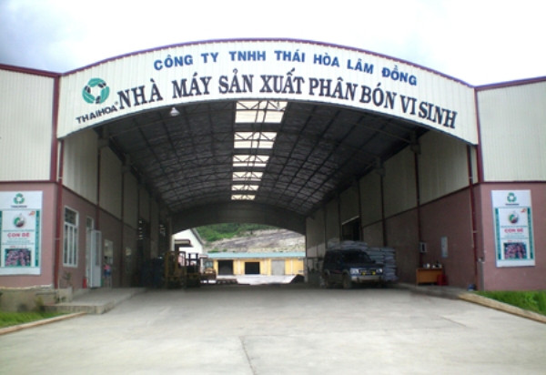 Ông An cũng cho biết đã lên phương án bán công ty con để trả nợ, và về cơ bản các nhà băng đã đồng ý giúp tập đoàn cơ cấu lại các khoản nợ. Ông An cũng cho biết đã lên phương án bán công ty con để trả nợ, và về cơ bản các nhà băng đã đồng ý giúp tập đoàn cơ cấu lại các khoản nợ.