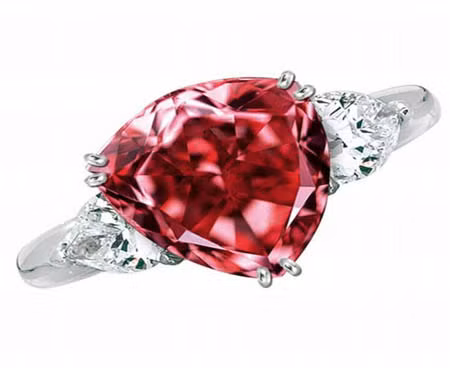 Viên kim cương đỏ Moussaieff, giá 7 triệu USD.Viên kim cương này có hình tam giác chỉ nặng 5,11 carat (1,022 g), mang sắc đỏ nổi bật. Viên Moussaieff Red lúc chưa mài nặng 13,9 carat, được một người nông dân ở Brazil tìm thấy trong những năm 1990.