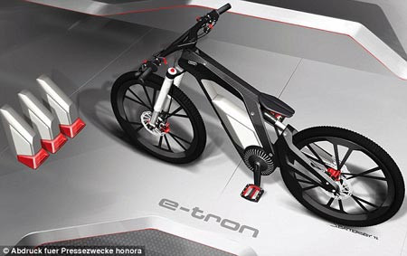 Bộ khung bằng sợi carbon siêu nhẹ của xe cũng chỉ có trọng lượng 1,6 kg. Cung cấp năng lượng cho xe là một động cơ điện công suất 2,3 kW và momen xoắn cực đại 250 Nm Bộ khung bằng sợi carbon siêu nhẹ của xe cũng chỉ có trọng lượng 1,6 kg. Cung cấp năng lượng cho xe là một động cơ điện công suất 2,3 kW và momen xoắn cực đại 250 Nm