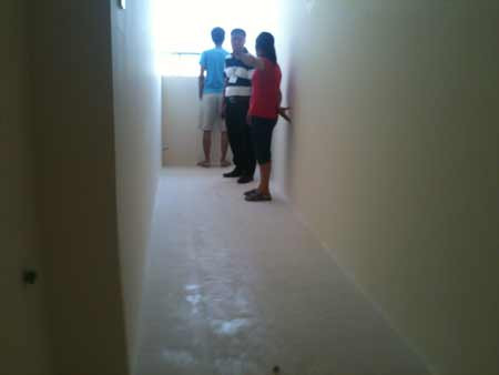 Khách bỡ ngỡ vì diện tích khu sân phơi tăng thêm vài m2 Khách bỡ ngỡ vì diện tích khu sân phơi tăng thêm vài m2