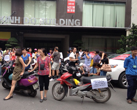 Cư dân 93 Lò Đúc chỉ mong được sống yên lành trong căn nhà của mình. Cư dân 93 Lò Đúc chỉ mong được sống yên lành trong căn nhà của mình.