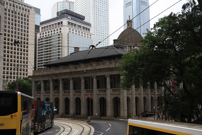 2. Khu Deep Water Bay Road của Hongkong với giá gần 3,06 tỷ đồng/m2.