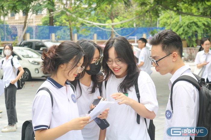 Điểm nổi bật của đề thi tốt nghiệp trung học phổ thông năm 2025 là chuyển trọng tâm từ việc kiểm tra kiến thức, kỹ năng sang đánh giá năng lực thực tiễn của học sinh. (Ảnh minh họa: Doãn Nhàn) gdvn-thi-221-8282.jpg