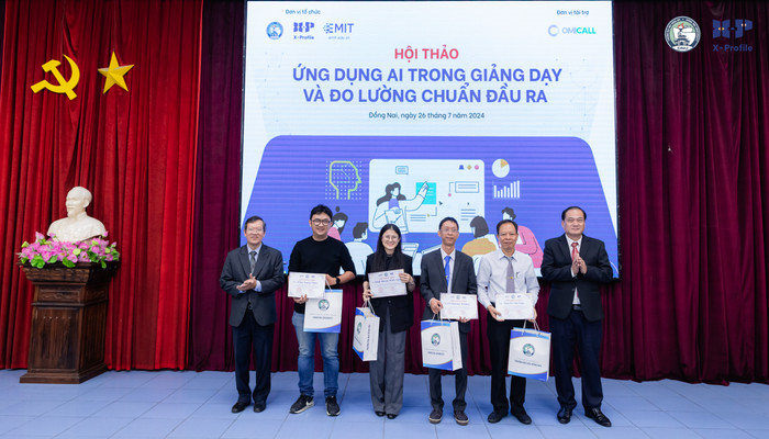 Trường Đại học Đồng Nai tổ chức Hội thảo khoa học: “Ứng dụng AI trong giảng dạy và đo lường chuẩn đầu ra”. (Ảnh: website nhà trường) NQT_2911.jpg