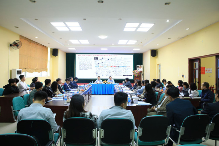 Trường Đại học Hồng Đức tổ chức hội thảo khoa học với chủ đề: “Đào tạo nguồn nhân lực công nghệ bán dẫn và trí tuệ nhân tạo phục vụ phát triển kinh tế xã hội tỉnh Thanh Hóa”. (Ảnh: website nhà trường) 1f9a7414jpg-20241219045628-e.jpg
