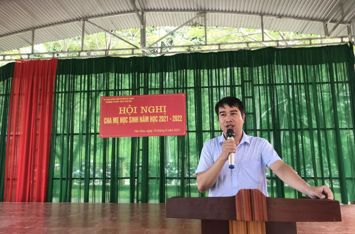 Thầy Bùi Anh Quý, Hiệu trưởng Trường Phổ thông dân tộc bán trú Trung học cơ sở Yên Hoa (huyện Na Hang, tỉnh Tuyên Quang). Ảnh: NVCC f41304a1cd423b1c62533.jpg