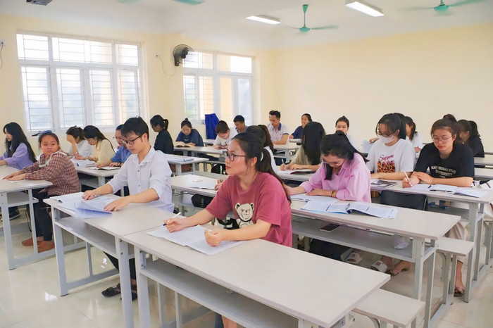 Sinh viên sư phạm Trường Đại học Hồng Đức. (Ảnh: website nhà trường) f3415f079b6b25357c7a.jpg