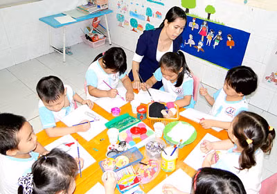 Thầy Bùi Nam giải thích rõ chế độ nghỉ hàng năm của thầy cô ảnh 2