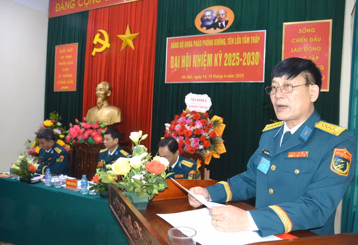 lê công thành.jpg