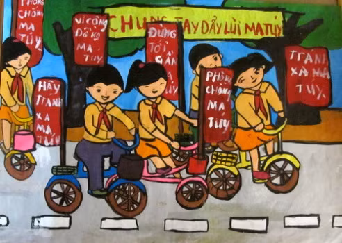 Những nét vẽ ngây ngô nhưng đầy ý nghĩa.