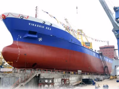 Tổng công ty Công nghiệp Tàu thủy có tên giao dịch quốc tế là Shipbuilding Industry Corporation - SBIC. Tổng công ty Công nghiệp Tàu thủy có tên giao dịch quốc tế là Shipbuilding Industry Corporation - SBIC.
