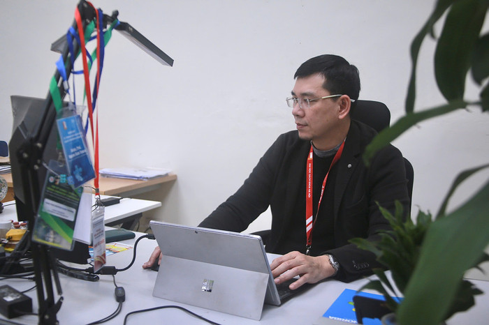 Phó Giáo sư, Tiến sĩ Nguyễn Xuân Trường - Trưởng khoa Khoa Hoá học, Trường Hóa và Khoa học sự sống (Đại học Bách Khoa Hà Nội). Ảnh: Thu Thủy GDVN_thaytruong.jpg