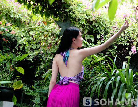 Tuy nhiên nhiều tin đồn thất thiệt thuê dệt chuyện Ngọc Trinh nhiễm bệnh khó chữa. Cũng từ những lời đồn thất thiệt mà những người nhiều chuyện lại có cơ hội thêu dệt nên những "tác phẩm" nhằm đả kích Ngọc Trinh.