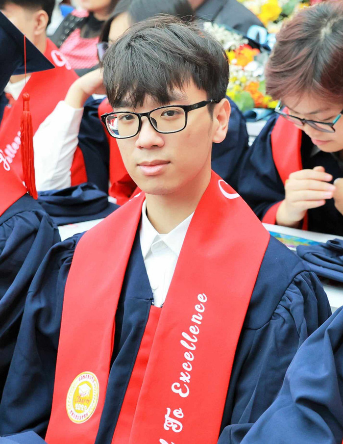 Với Lương Minh Khánh, hành trình du học tiến sĩ ở Mỹ sẽ giúp cậu học hỏi thêm những kiến thức chuyên sâu và có những trải nghiệm đáng nhớ. Ảnh: NVCC 436668985_365311572569686_8659691114564930684_n.jpg