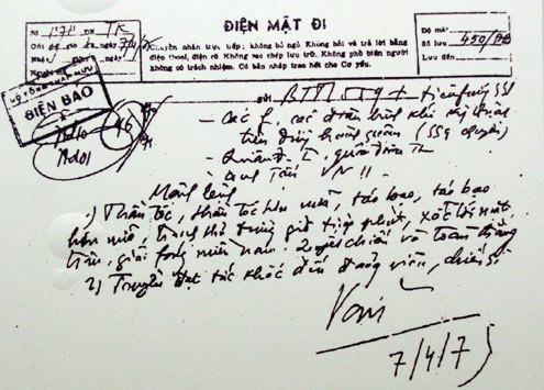 Cuộc đời đại tướng Võ Nguyên Giáp qua ảnh ảnh 29 Điện mật số 1574 lúc 9h30 ngày 7.4.1975 gửi các đoàn quân đang tiến về Sài Gòn: ..Thần tốc, thần tốc hơn nữa. Táo bạo, táo bạo hơn nữa...