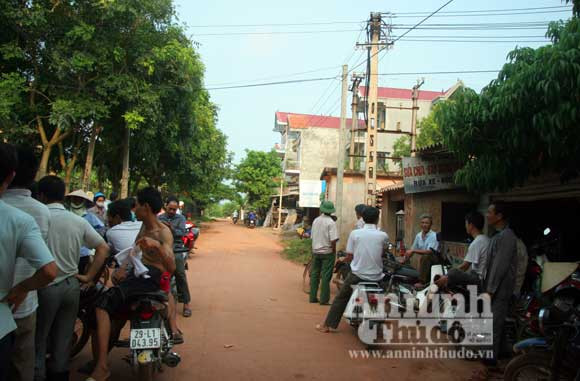 Chùm ảnh khám nhà hung thủ vụ thảm sát Bắc Giang ảnh 4