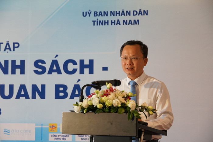 Quyền Chủ tịch Uỷ ban nhân dân tỉnh Quảng Ninh Cao Tường Huy nhấn mạnh vai trò của các cơ quan báo chí, truyền thông trong công tác truyền thông chính sách (Ảnh: PL)