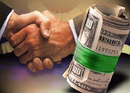 Bao nhiêu vụ việc tiêu cực, tham nhũng như vậy nhưng tổ chức Đảng không phát hiện được qua sinh hoạt Đảng (Ảnh minh họa).