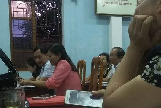 Cuộc họp của phòng Giáo dục và Đào tạo tỉnh Nghệ An với đại diện 16 phụ huynh. Cuộc họp của phòng Giáo dục và Đào tạo tỉnh Nghệ An với đại diện 16 phụ huynh.