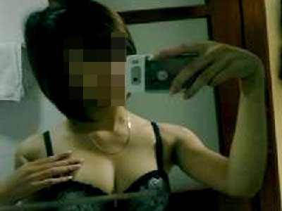 "Chợ tình" lặng lẽ trong lòng bàn tay ảnh 3