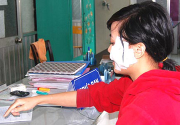 Không chịu yêu, bị rạch mặt ảnh 1