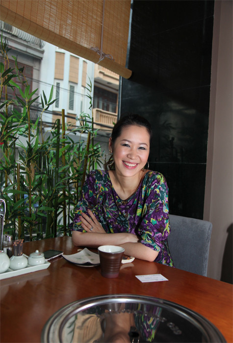 Đơn giản và gọn nhẹ là phong cách thời trang của Hoa hậu thân thiện Dương Thùy Linh. Đơn giản và gọn nhẹ là phong cách thời trang của Hoa hậu thân thiện Dương Thùy Linh.