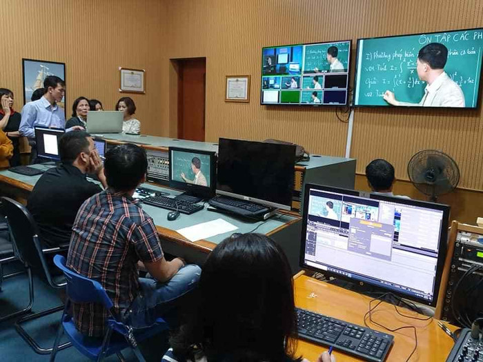 Bình Thuận triển khai dạy học trên truyền hình từ ngày 23-3 ảnh 2 Bình Thuận triển khai dạy học trên truyền hình từ ngày 23-3 ảnh 2