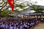 Vẫn chưa có cấp nào thừa nhận giữ quỹ khen thưởng cho giáo viên Tương Dương ảnh 2 Vẫn chưa có cấp nào thừa nhận giữ quỹ khen thưởng cho giáo viên Tương Dương ảnh 2