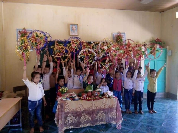 Tổ chức Tết Trung thu cho học sinh (Ảnh nhà trường cung cấp) Tổ chức Tết Trung thu cho học sinh (Ảnh nhà trường cung cấp)