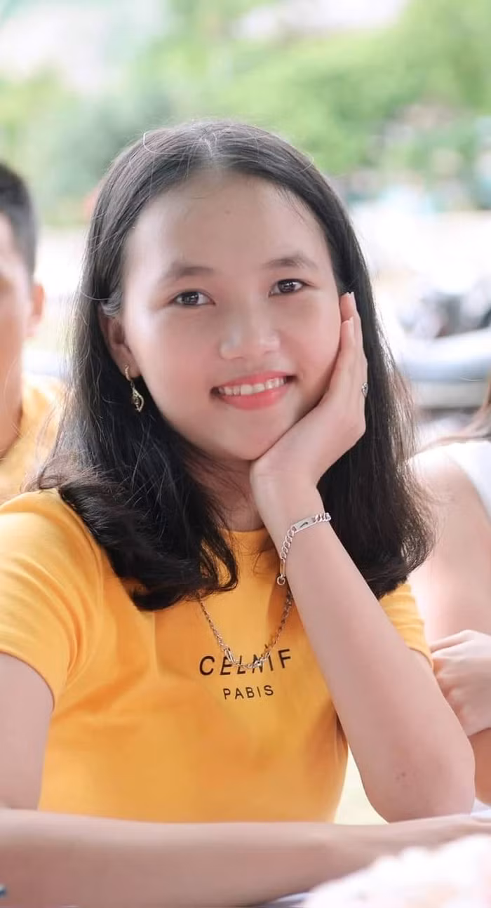 Em Diễm My học sinh Trường Trung học phổ thông Cam Lộ, tỉnh Quảng Trị (Ảnh nhân vật cung cấp)