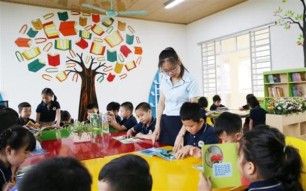 Công việc nhiều, áp lực nhưng chế độ đãi ngộ nhà giáo chưa xứng đáng (Ảnh minh họa: http://moet.gov.vn) Công việc nhiều, áp lực nhưng chế độ đãi ngộ nhà giáo chưa xứng đáng (Ảnh minh họa: http://moet.gov.vn)