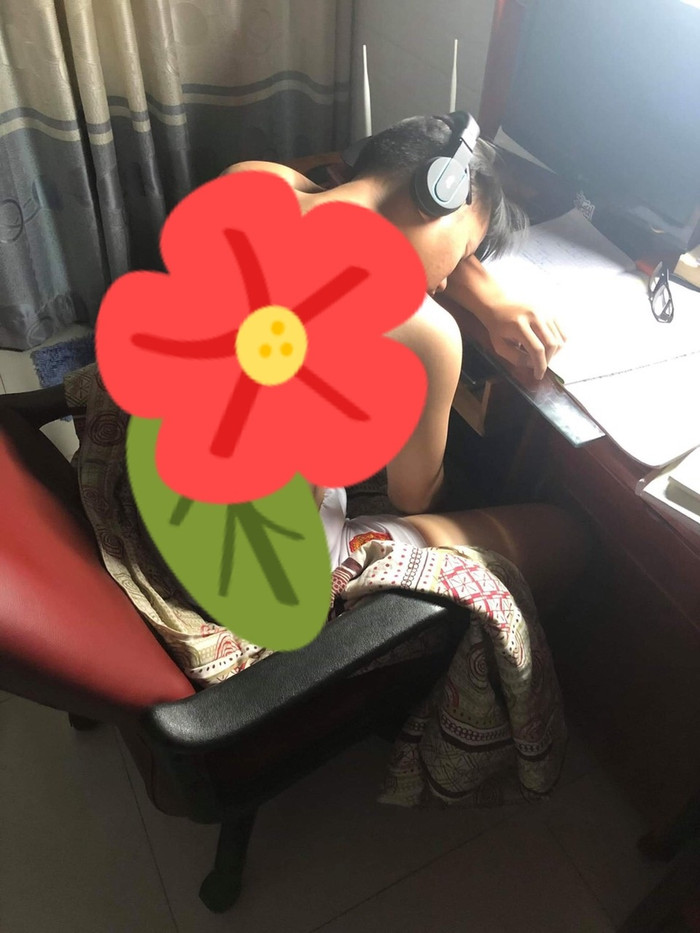 Học thi mùa Covid-19 (Ảnh Phan Tuyết)