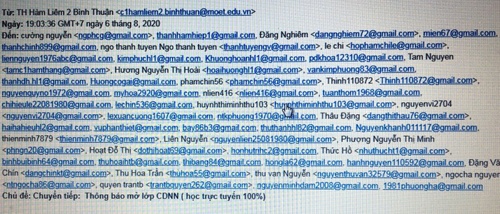 Các trường học liên tục nhận được thông báo mở lớp chiêu sinh học chứng chỉ Chức danh nghề nghiệp từ cấp trên gửi về (Ảnh tác giả) Các trường học liên tục nhận được thông báo mở lớp chiêu sinh học chứng chỉ Chức danh nghề nghiệp từ cấp trên gửi về (Ảnh tác giả)