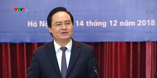 Cuộc tọa đàm mang chủ đề: &quot;Áp lực giáo viên - Thực trạng và giải pháp&quot; đã diễn ra sáng nay (14/12) tại Hà Nội. (Ảnh: VTV)