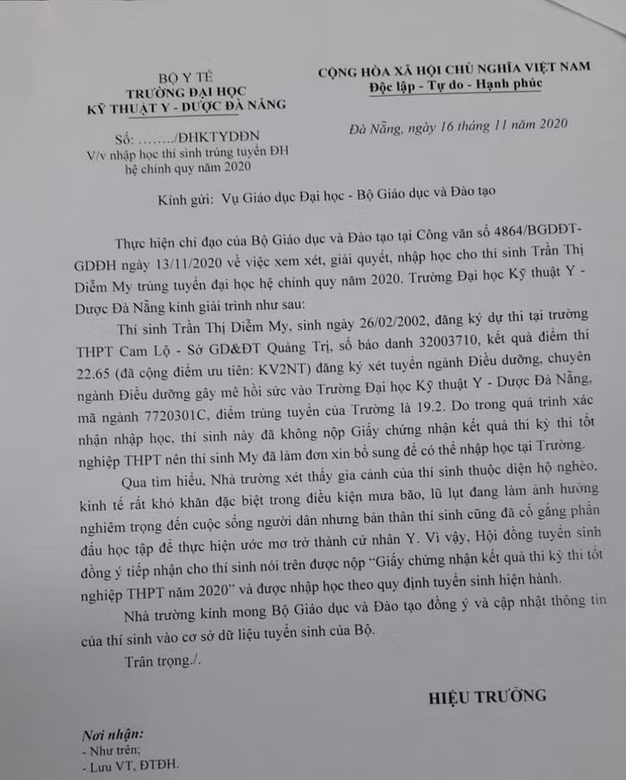 Giấy báo nhập học của trường đại học (Ảnh nhân vật cung cấp)