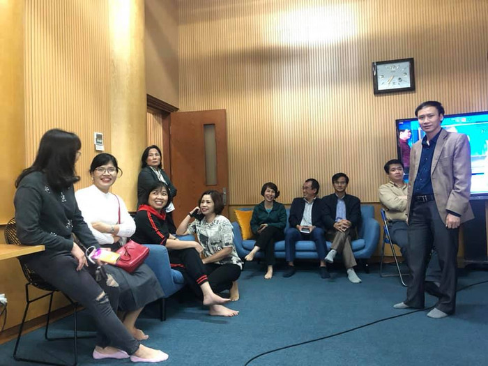 Giáo viên Nghệ An hào hứng chuẩn bị cho những tiết sạy trực tuyến (Ảnh: CTV). Giáo viên Nghệ An hào hứng chuẩn bị cho những tiết sạy trực tuyến (Ảnh: CTV).