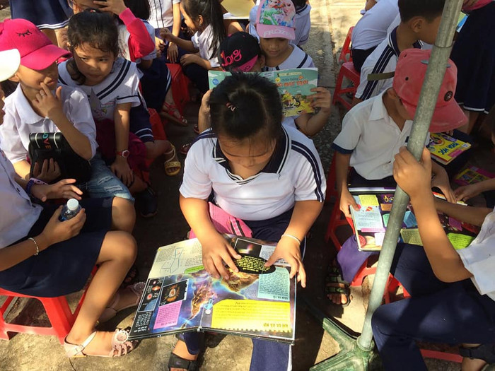 Học sinh say mê đọc sách. (Ảnh thư viện cung cấp) Học sinh say mê đọc sách. (Ảnh thư viện cung cấp)