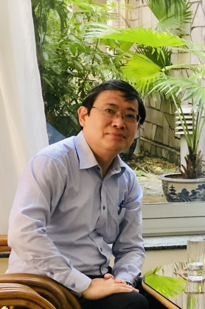 Phó Giáo sư, Tiến sĩ Bùi Mạnh Hùng, Nguyên Điều phối viên chính, Ban Phát triển Chương trình giáo dục phổ thông 2018. Tổng chủ biên sách giáo khoa Tiếng Việt-Ngữ văn (bộ sách “Kết nối tri thức với cuộc sống” của Nhà xuất bản Giáo dục Việt Nam (Ảnh do nhân vật cung cấp)