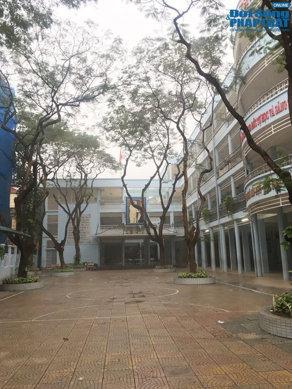 Mối lo ngại lây lan dịch bệnh từ việc đi trực trường của giáo viên ảnh 2 Mối lo ngại lây lan dịch bệnh từ việc đi trực trường của giáo viên ảnh 2