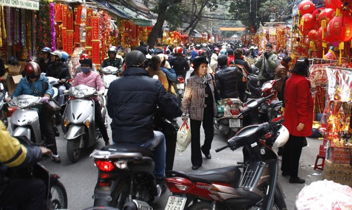 Hình ảnh nhộn nhịp tại phố Hàng Mã đã nhận được 2.957 like từ phía cộng đồng mạng.