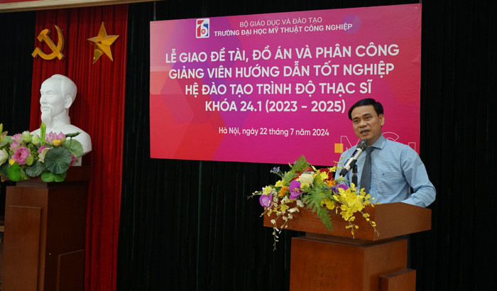 Tiến sĩ Phạm Hùng Cường - Hiệu trưởng Trường Đại học Mỹ thuật Công nghiệp (Ảnh: website nhà trường) 2-2-1920x1125.jpg