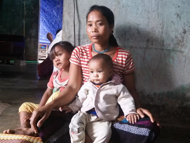 Việc làm của chị Khun đã khiến nhiều người dân địa phương cảm kích. (Ảnh: T.P)