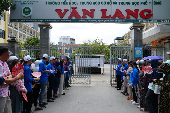 Điểm thi Trường TH-THCS-THPT Văn Lang (Ảnh: Phạm Linh)