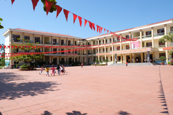 Bên cạnh những thành tựu đạt được, ngành giáo dục và đào tạo tỉnh Quảng Ninh cũng gặp phải những khó khăn, hạn chế, đặc biệt khi đại dịch Covid-19 bùng nổ gây ảnh hưởng nặng nề tới ngành giáo dục (Ảnh minh hoạ: Phạm Linh) Bên cạnh những thành tựu đạt được, ngành giáo dục và đào tạo tỉnh Quảng Ninh cũng gặp phải những khó khăn, hạn chế, đặc biệt khi đại dịch Covid-19 bùng nổ gây ảnh hưởng nặng nề tới ngành giáo dục (Ảnh minh hoạ: Phạm Linh)