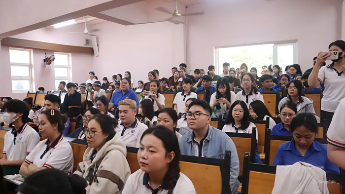 Sinh viên Trường Đại học Khánh Hòa trong một buổi sinh hoạt chung. (Ảnh: website nhà trường). snapedit_1742622313254.jpeg