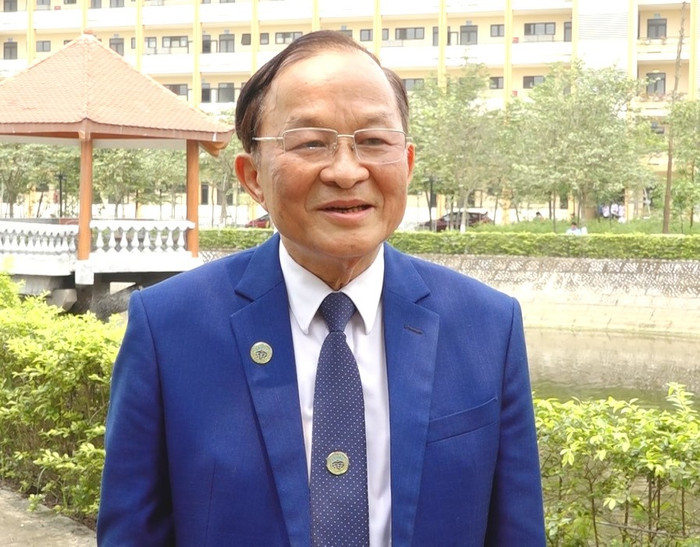 Phó Giáo sư, Tiến sĩ Lê Văn Hùng - Chủ tịch Hội đồng trường, Hiệu trưởng Trường Đại học Thành Đông. Ảnh: NVCC. thay-Hùng.jpg