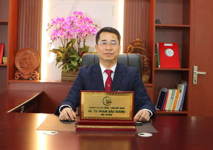 Giáo sư, Tiến sĩ Phạm Bảo Dương - Hiệu trưởng Trường Đại học Nông - Lâm Bắc Giang. Ảnh: NVCC. thay-Duong.jpg